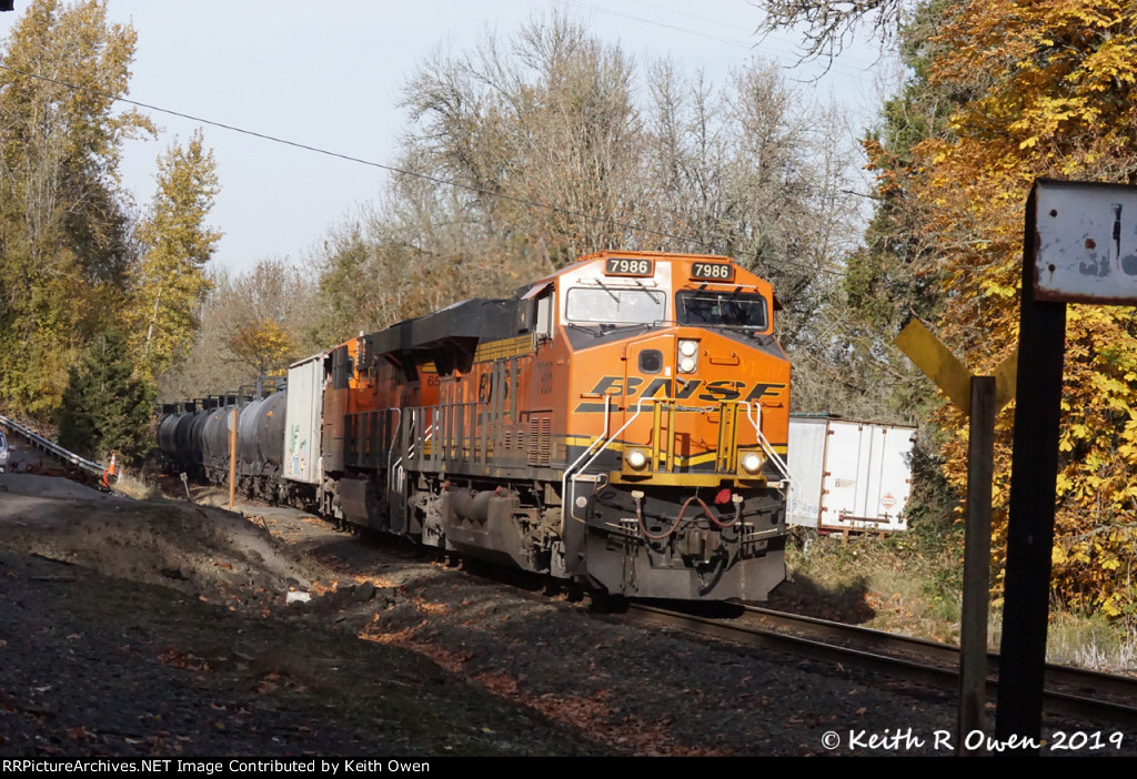 BNSF 7986